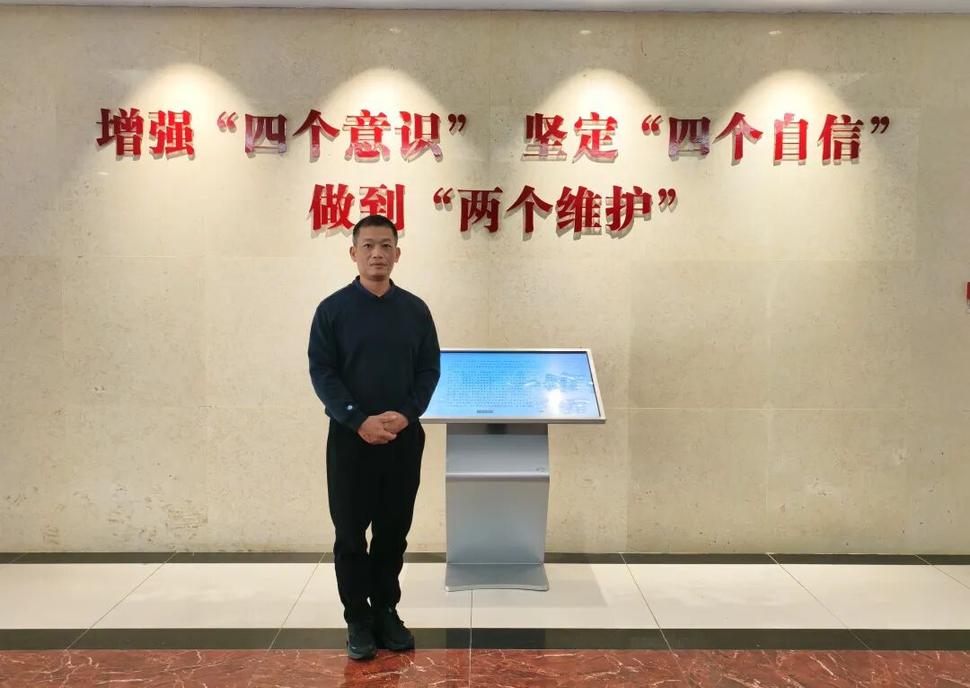 ab4ffdd969ea18e604536b260a53e5.jpg 640 (3).jpg