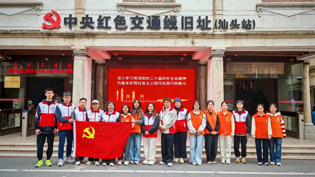 6e7db1f09d4f21b192f814516763c4.jpg 640 (3).jpg